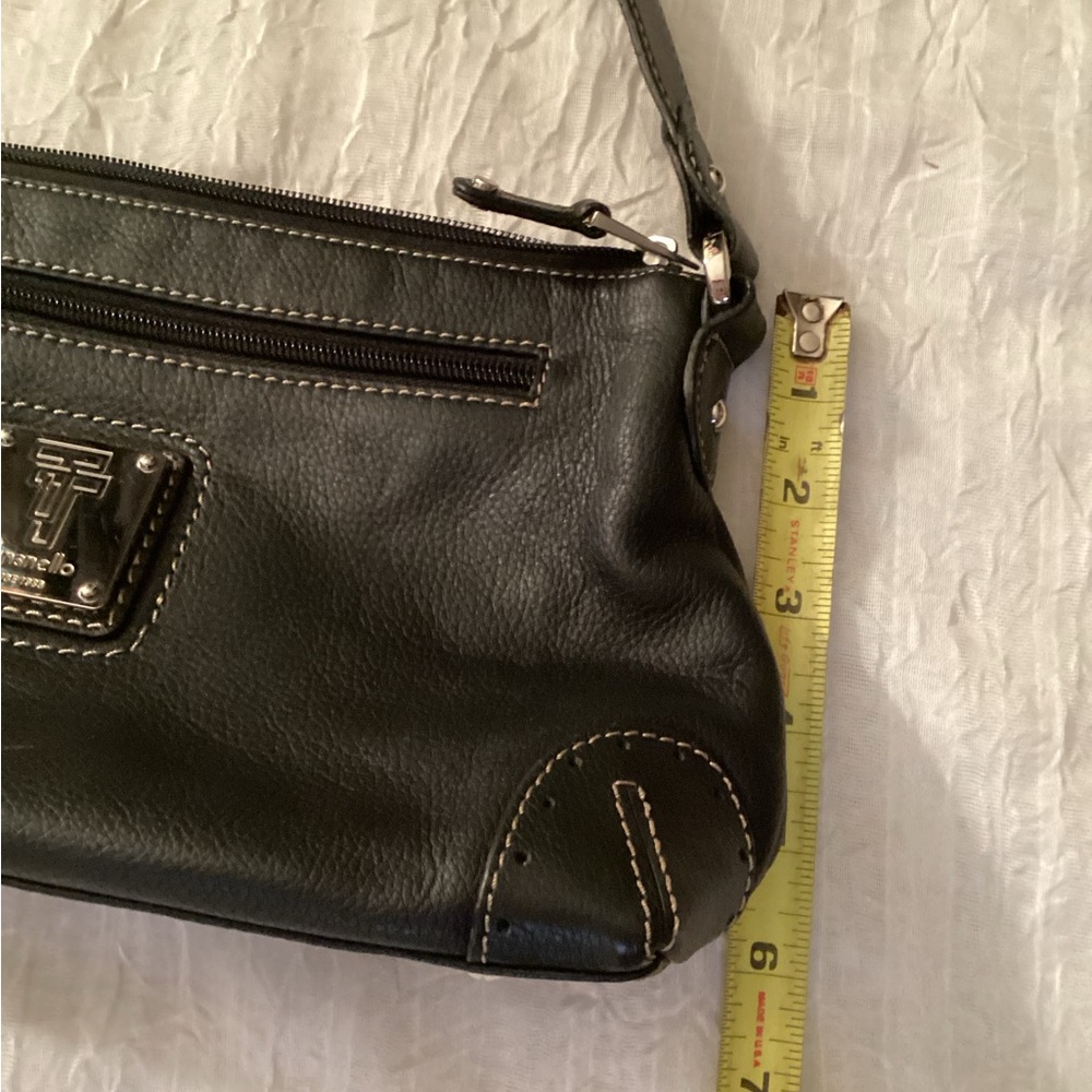 Tignanello Black Leather Shoulder Bag Key Fob & Bag Charm Single Strap - Picture 9 of 13